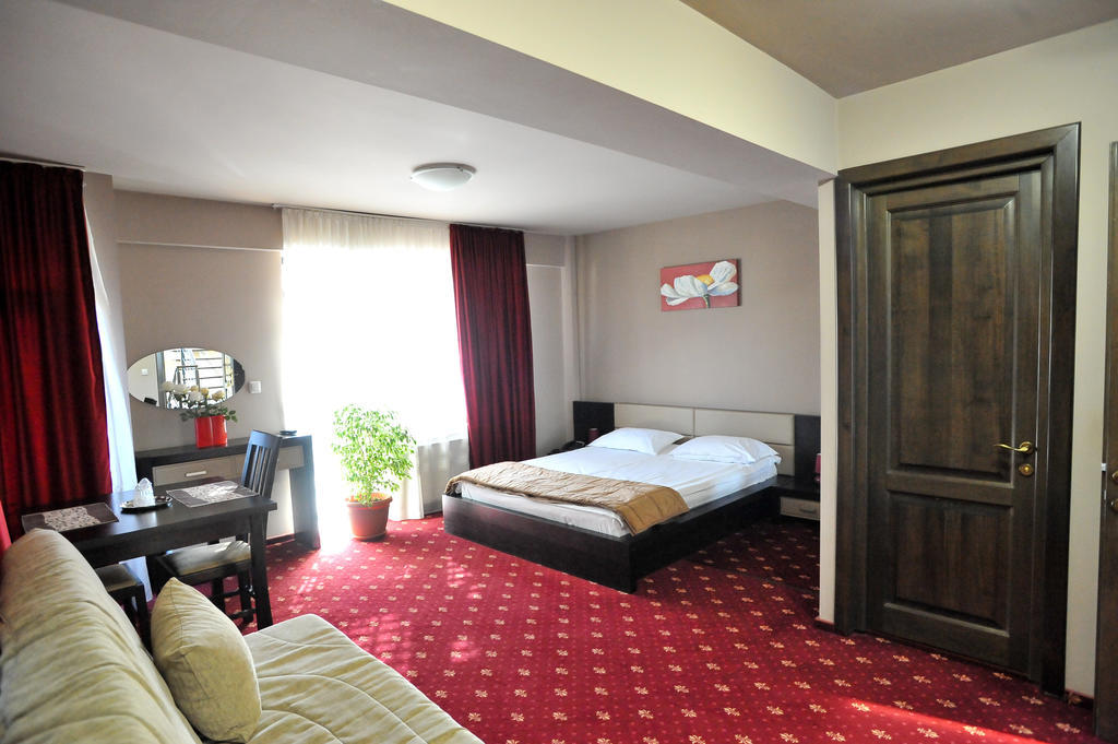 Pensiunea Novis Hotel Iasi Room photo